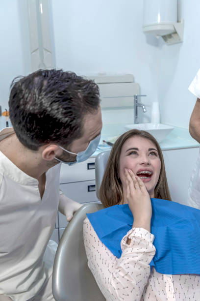 Best Emergency Denture Repair in China, TX
